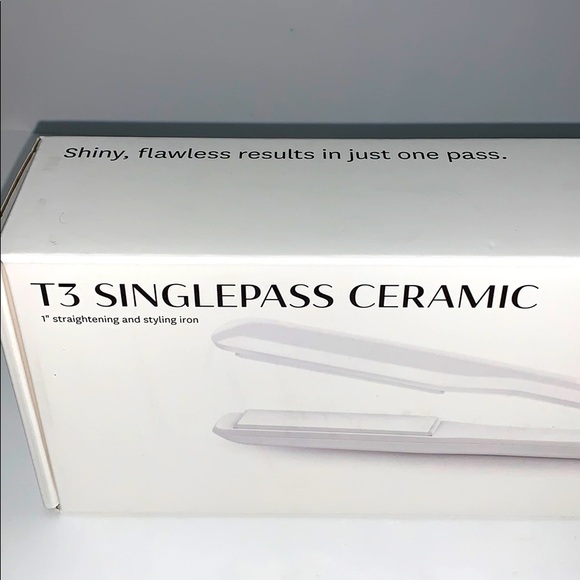T3 SinglePass Ceramic 1” Straightening Flat Iron - Picture 10 of 16